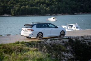 Opel Astra karavan